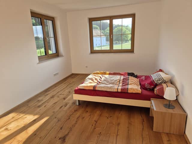 Kinderzimmer West mit 17m² in der Nachmittagssonne